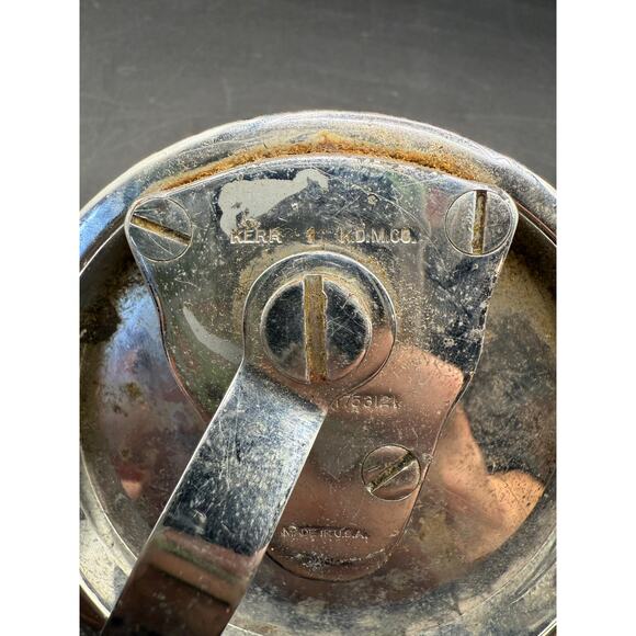 1929 KERR K. M. CO. Vintage Dental Hand Crank Mixer- Incomplete - Picture 5 of 7